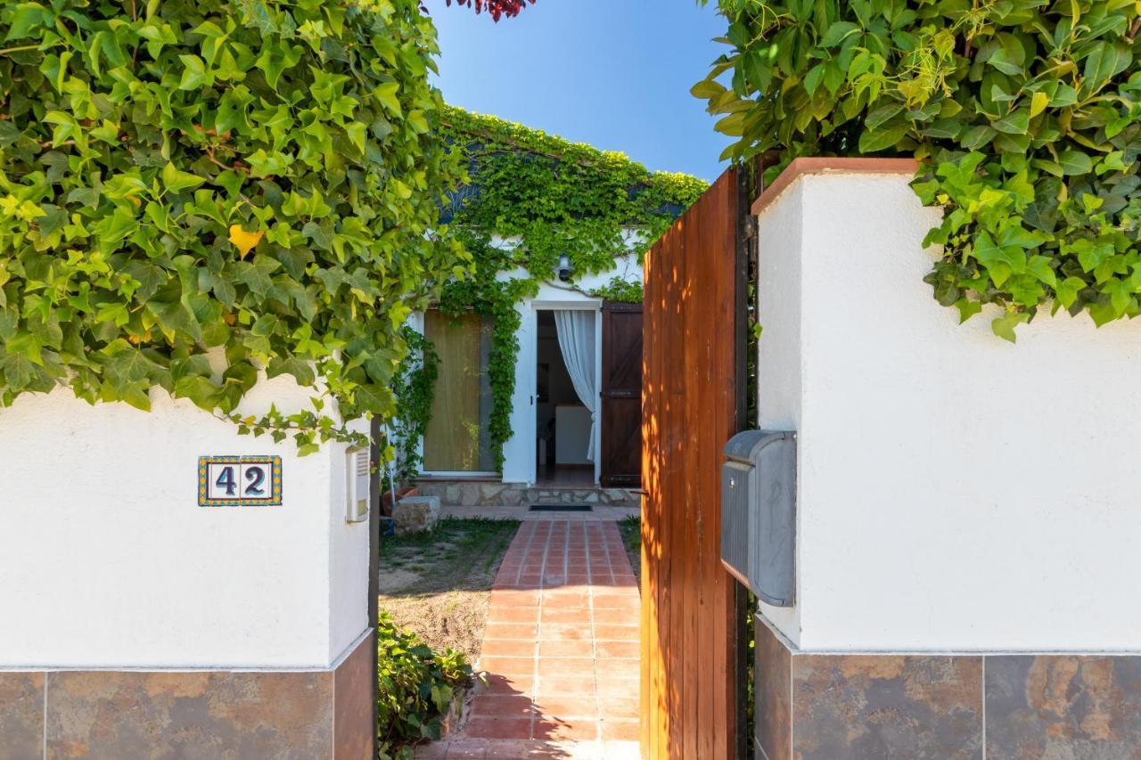 Villa Verde Piscina Pirvada Y Wifi L' Escala Luaran gambar